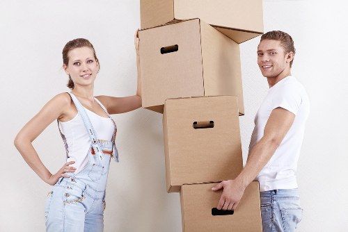 Moving truck support for furniture and boxes during a Marylebone relocation