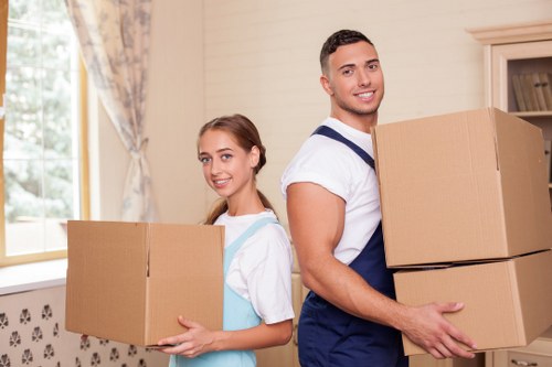 Packing and loading support for a Marylebone moving truck