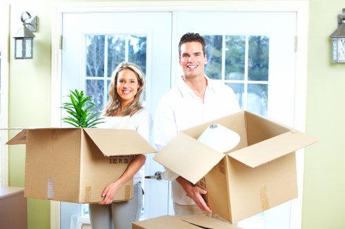 Local man and van transport for furniture and boxes in central London