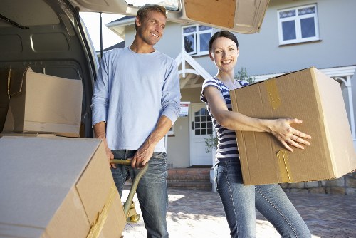 Careful wrapping and boxing of fragile household items in Marylebone