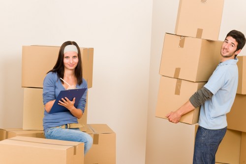 Careful packing and loading for commercial premises in Marylebone